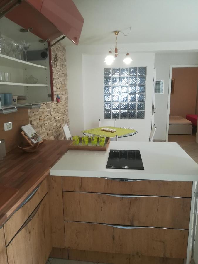 Apartma Zalka Izola Luaran gambar
